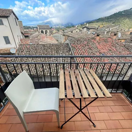 Car Not Necessary Centrally Located, Up Market Apt- Sleeps 46 - Terracebbq Apartamento *