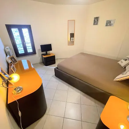 Car Not Necessary Centrally Located, Up Market Apt- Sleeps 46 - Terracebbq Apartamento *