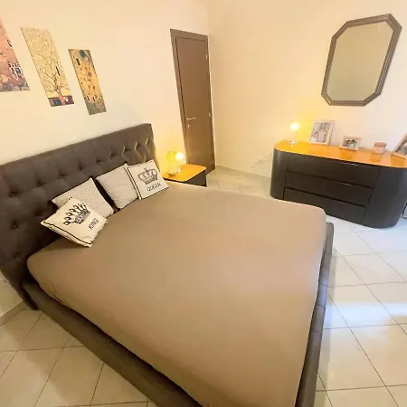 Apartamento Car Not Necessary Centrally Located, Up Market Apt- Sleeps 46 - Terracebbq