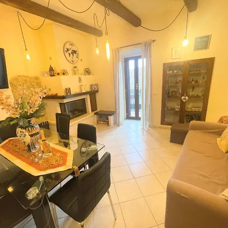 Lägenhet Car Not Necessary Centrally Located, Up Market Apt- Sleeps 46 - Terracebbq