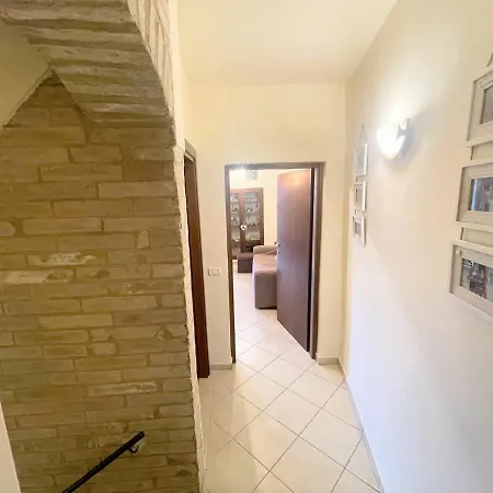 Car Not Necessary Centrally Located, Up Market Apt- Sleeps 46 - Terracebbq Lägenhet
